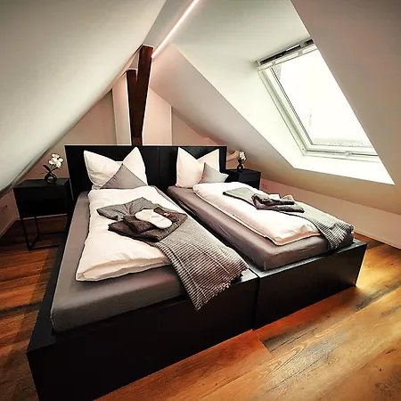 Liro * Düsseldorf